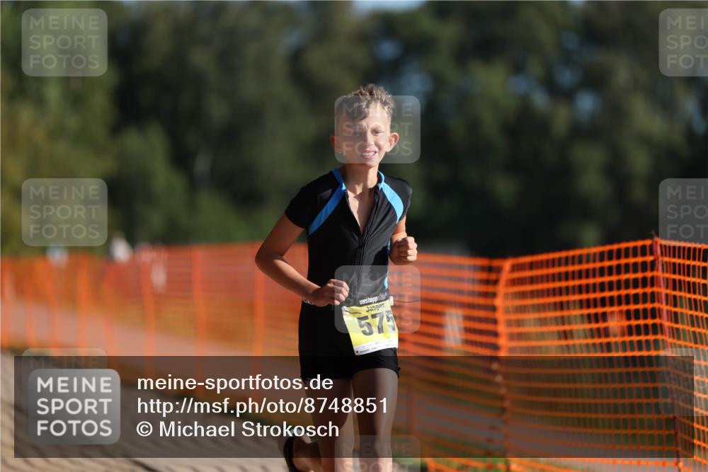 07.09.2025 - 19. Norderstedt Triathlon Michael Strokosch http://msf.ph/oto/8748851 07.09.2025 09:47:39 Laufen 575 meine-sportfotos.de