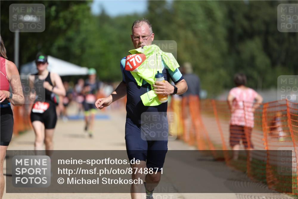07.09.2025 - 19. Norderstedt Triathlon Michael Strokosch http://msf.ph/oto/8748871 07.09.2025 12:40:35 Laufen 146, 170, 709, 1288 meine-sportfotos.de