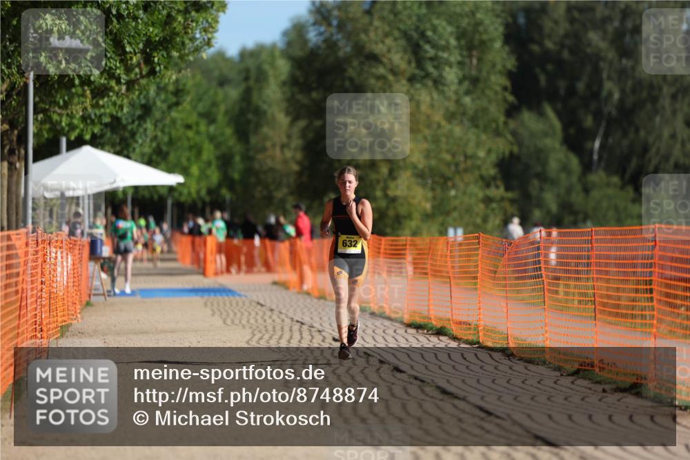 07.09.2025 - 19. Norderstedt Triathlon Michael Strokosch http://msf.ph/oto/8748874 07.09.2025 09:47:41 Laufen 575 meine-sportfotos.de