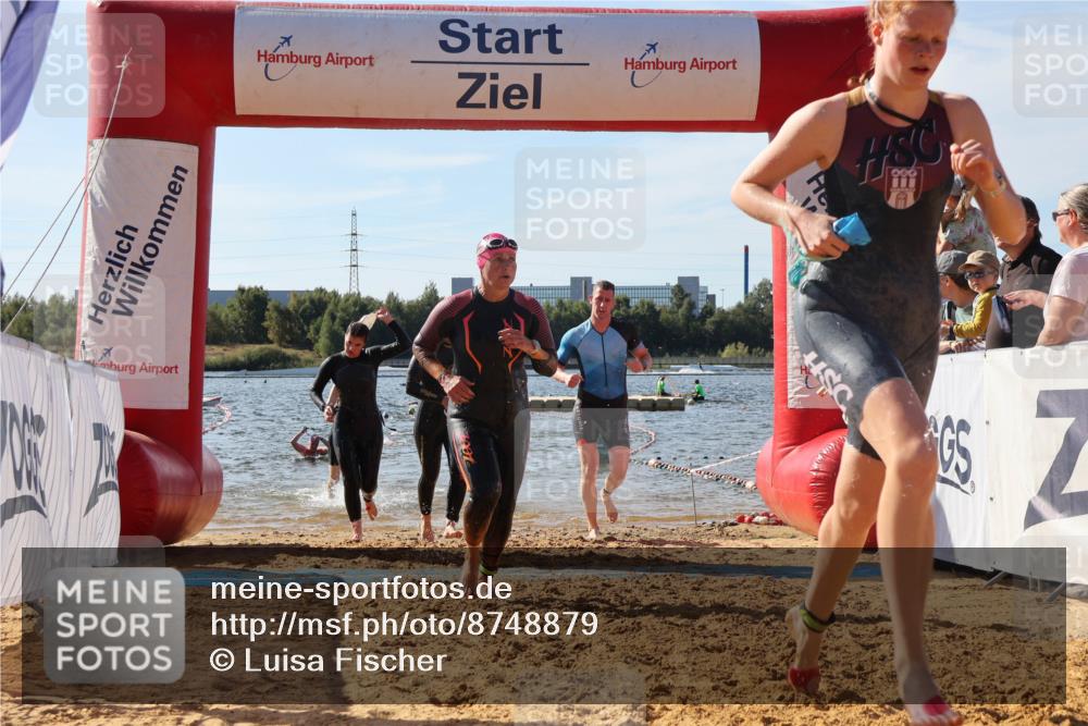 07.09.2025 - 19. Norderstedt Triathlon Luisa Fischer http://msf.ph/oto/8748879 07.09.2025 10:54:22 Schwimmen 199, 734, 770, 1182, 1187, 1200 meine-sportfotos.de