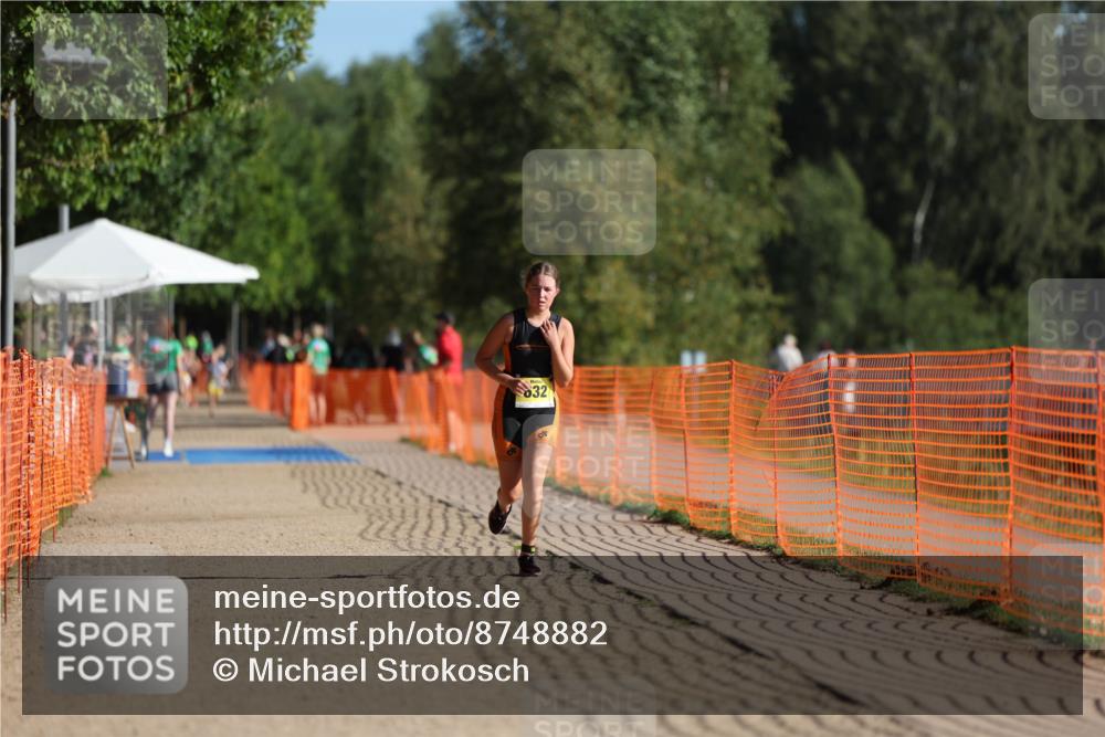 07.09.2025 - 19. Norderstedt Triathlon Michael Strokosch http://msf.ph/oto/8748882 07.09.2025 09:47:42 Laufen 575, 632 meine-sportfotos.de
