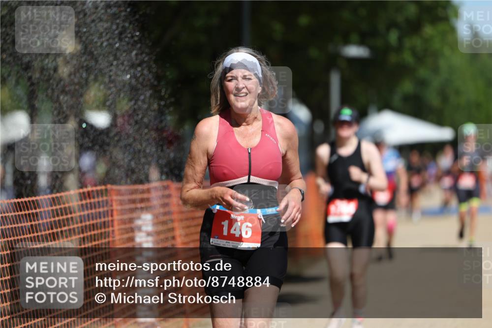 07.09.2025 - 19. Norderstedt Triathlon Michael Strokosch http://msf.ph/oto/8748884 07.09.2025 12:40:36 Laufen 146, 170, 709, 1288 meine-sportfotos.de