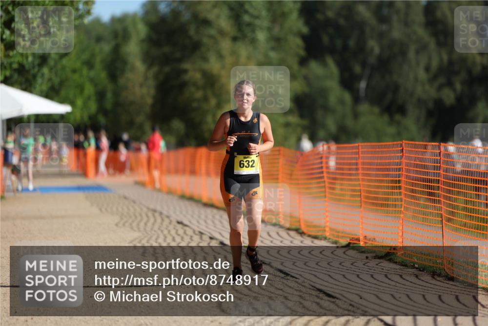 07.09.2025 - 19. Norderstedt Triathlon Michael Strokosch http://msf.ph/oto/8748917 07.09.2025 09:47:45 Laufen 632 meine-sportfotos.de
