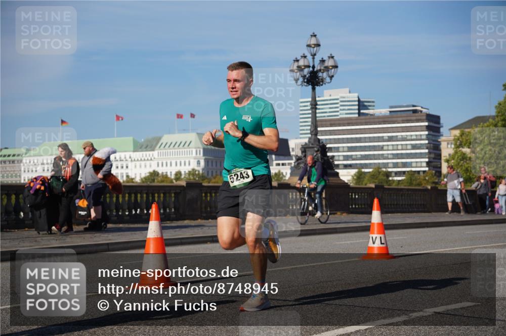 07.09.2025 - BARMER Alsterlauf Yannick Fuchs http://msf.ph/oto/8748945 07.09.2025 09:33:38 Laufen 5243 meine-sportfotos.de
