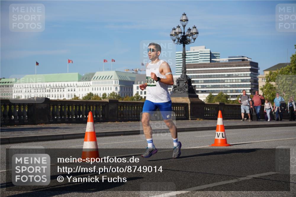 07.09.2025 - BARMER Alsterlauf Yannick Fuchs http://msf.ph/oto/8749014 07.09.2025 09:33:41 Laufen 6104 meine-sportfotos.de