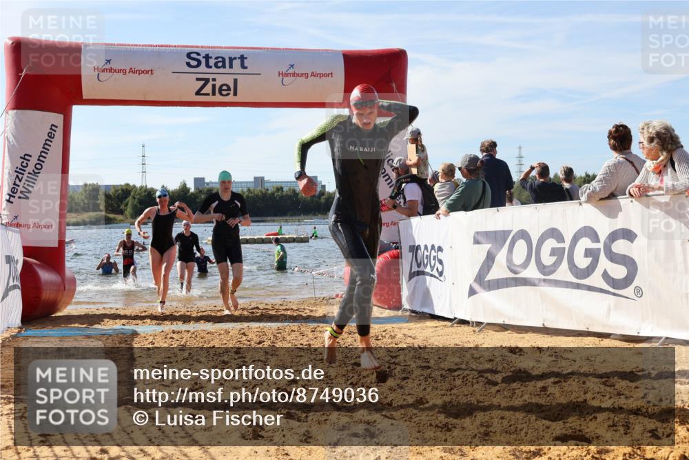07.09.2025 - 19. Norderstedt Triathlon Luisa Fischer http://msf.ph/oto/8749036 07.09.2025 10:55:03 Schwimmen 284, 306, 1159, 1183, 1207, 1257 meine-sportfotos.de