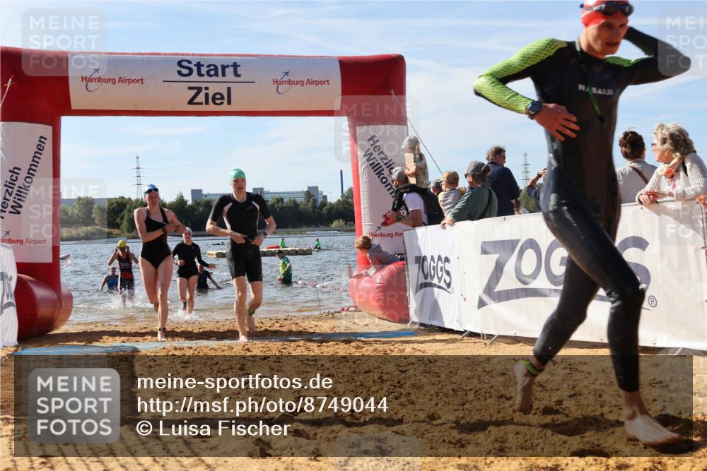 07.09.2025 - 19. Norderstedt Triathlon Luisa Fischer http://msf.ph/oto/8749044 07.09.2025 10:55:03 Schwimmen 284, 306, 1159, 1183, 1207, 1257 meine-sportfotos.de
