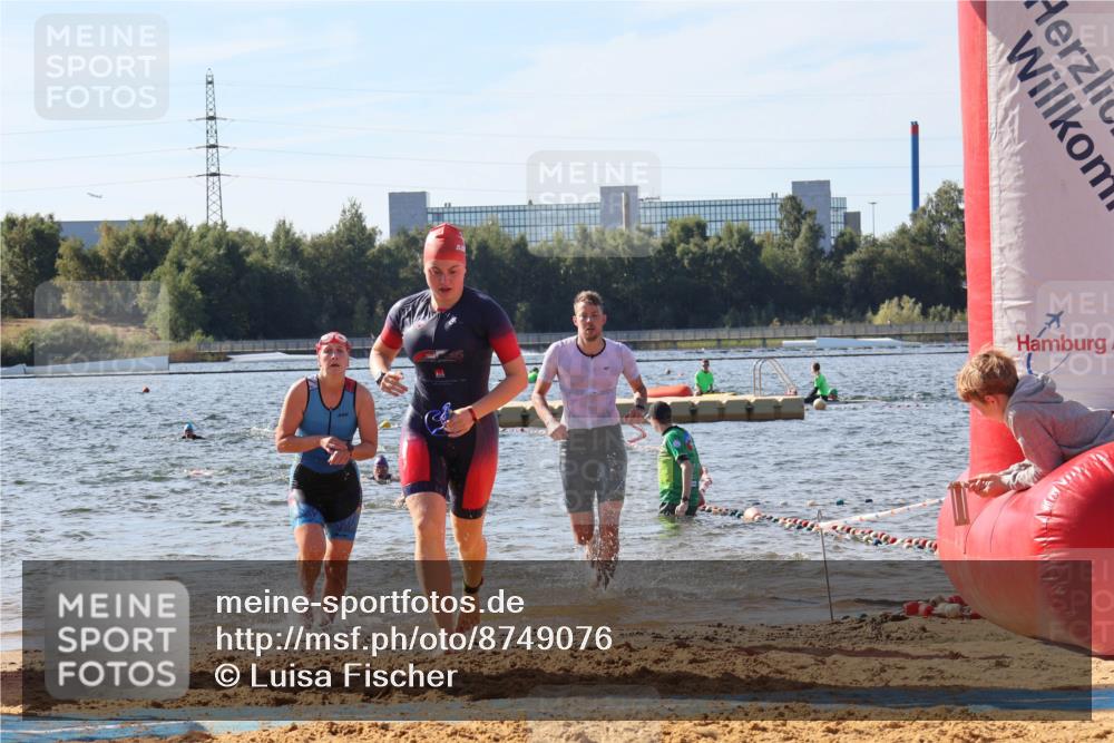 07.09.2025 - 19. Norderstedt Triathlon Luisa Fischer http://msf.ph/oto/8749076 07.09.2025 10:55:11 Schwimmen 276, 306, 834, 1159, 1181, 1183, 1207, 1257 meine-sportfotos.de