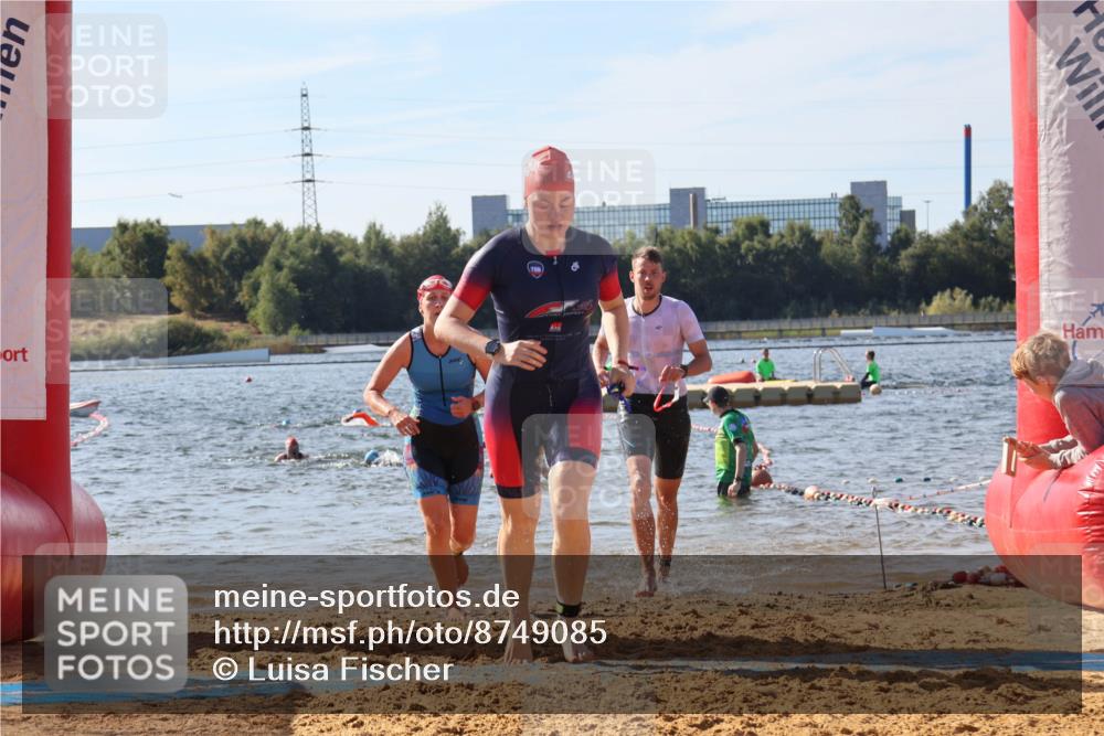 07.09.2025 - 19. Norderstedt Triathlon Luisa Fischer http://msf.ph/oto/8749085 07.09.2025 10:55:12 Schwimmen 276, 306, 834, 1159, 1181, 1183, 1207, 1257 meine-sportfotos.de
