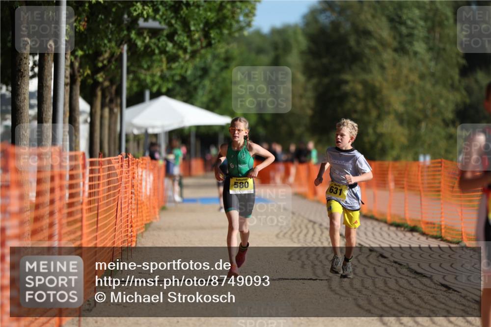 07.09.2025 - 19. Norderstedt Triathlon Michael Strokosch http://msf.ph/oto/8749093 07.09.2025 09:48:15 Laufen 579, 580, 631 meine-sportfotos.de