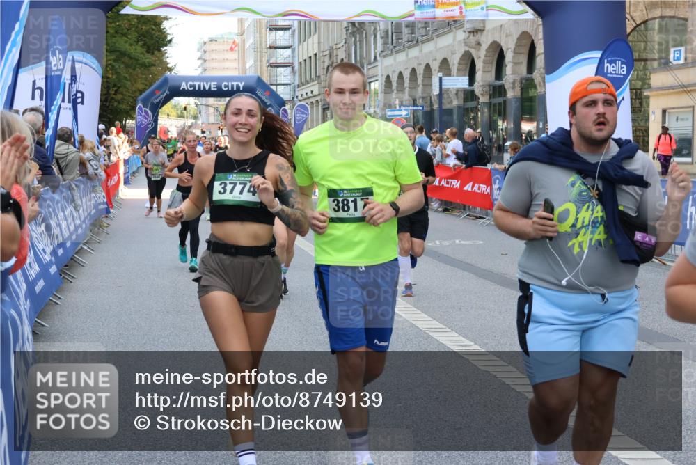 07.09.2025 - BARMER Alsterlauf Strokosch-Dieckow http://msf.ph/oto/8749139 07.09.2025 10:16:09 Ziel 2114, 2431, 2638, 2849, 2857, 3011, 3127, 3582, 3808, 3933, 4047, 4154, 4495, 4497, 4534, 4673, 4674, 5261, 5360, 5597, 5737, 5936, 6110, 6247, 8361, 8433 meine-sportfotos.de