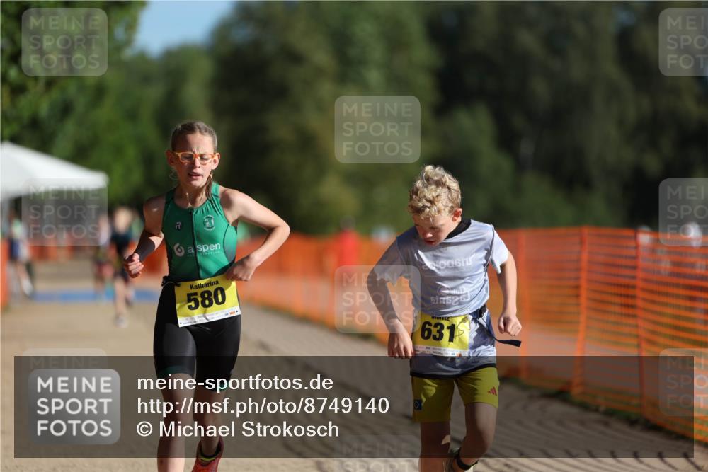 07.09.2025 - 19. Norderstedt Triathlon Michael Strokosch http://msf.ph/oto/8749140 07.09.2025 09:48:19 Laufen 579, 580, 631 meine-sportfotos.de