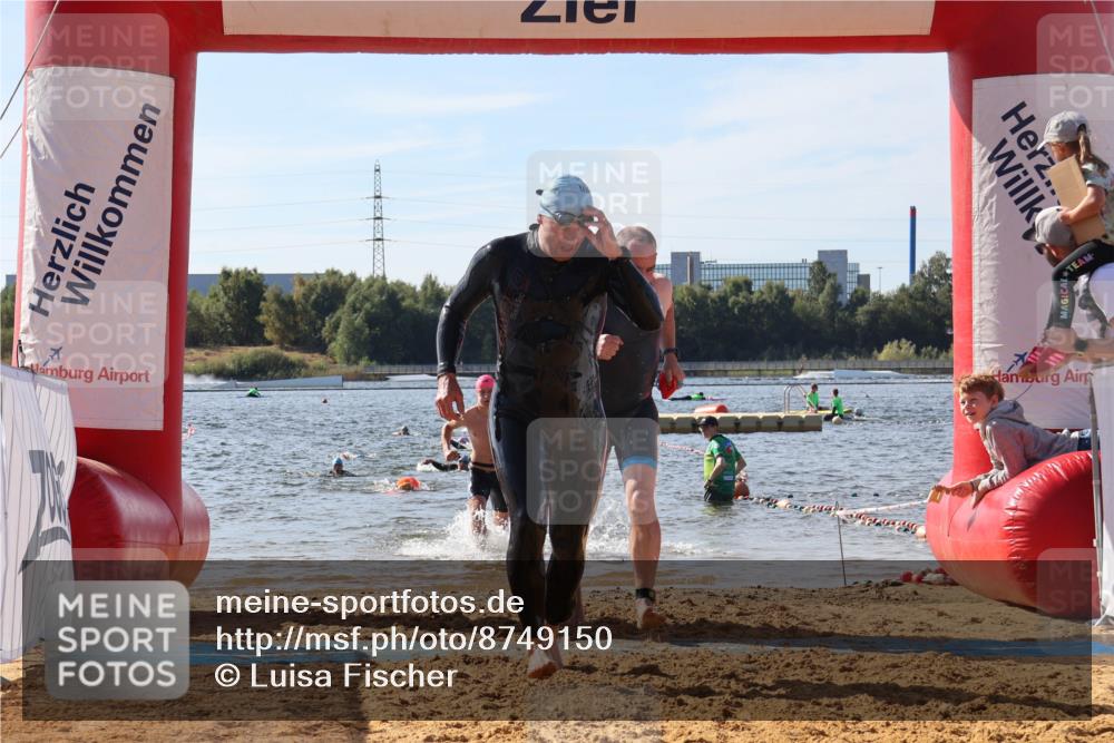 07.09.2025 - 19. Norderstedt Triathlon Luisa Fischer http://msf.ph/oto/8749150 07.09.2025 10:55:40 Schwimmen 774, 796, 1184, 1219 meine-sportfotos.de