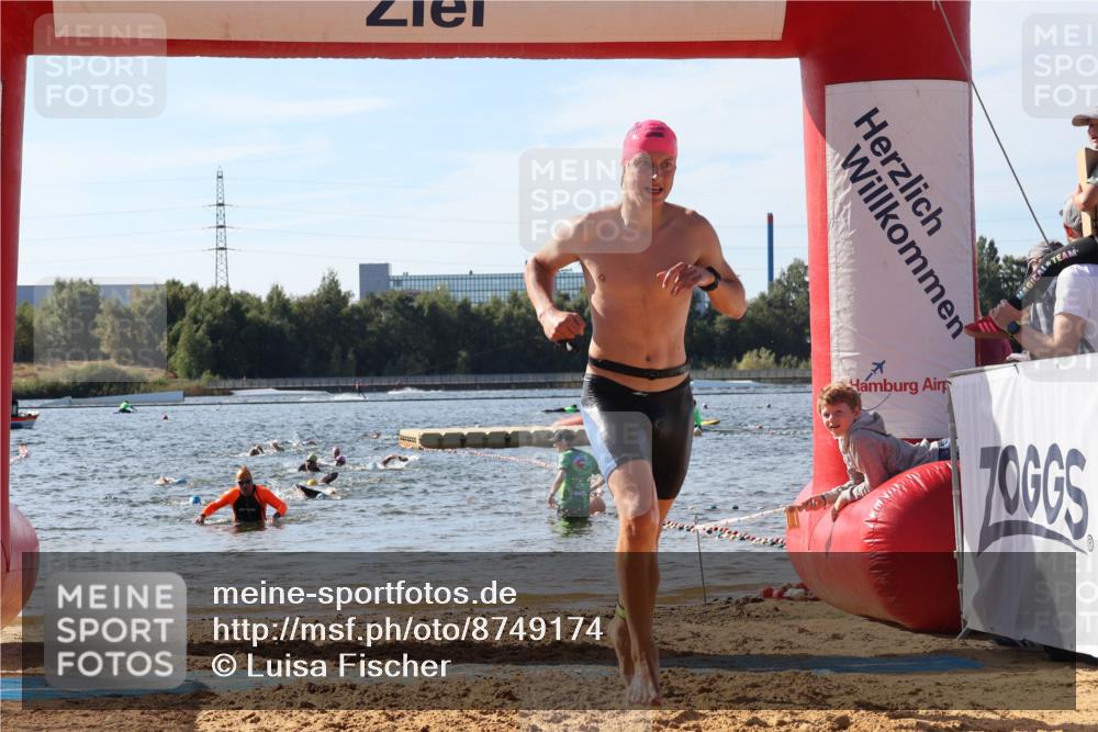 07.09.2025 - 19. Norderstedt Triathlon Luisa Fischer http://msf.ph/oto/8749174 07.09.2025 10:55:44 Schwimmen 774, 796, 1184, 1219 meine-sportfotos.de