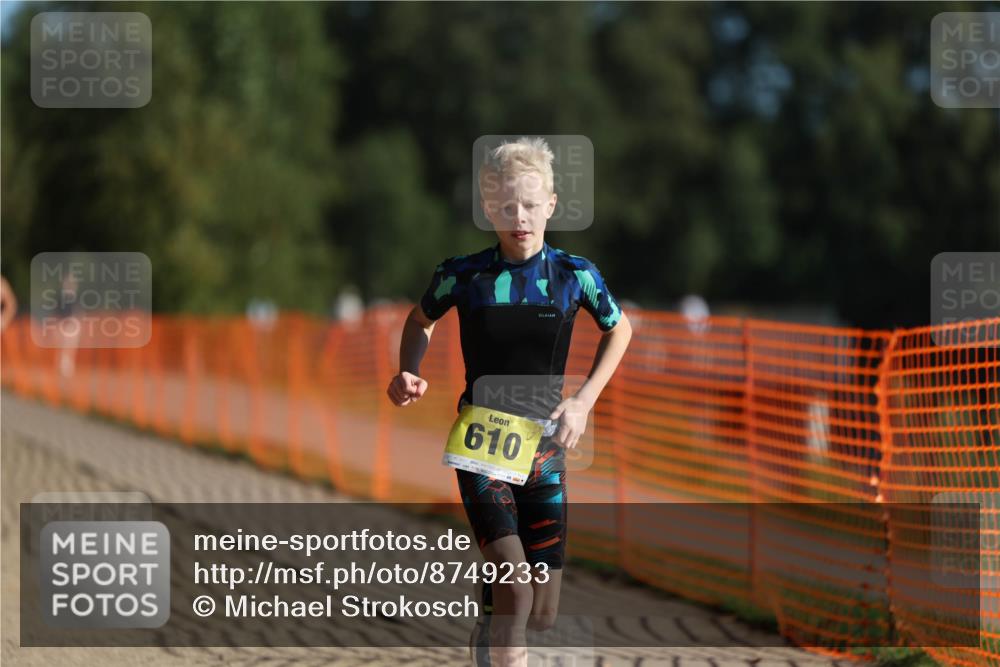 07.09.2025 - 19. Norderstedt Triathlon Michael Strokosch http://msf.ph/oto/8749233 07.09.2025 09:48:30 Laufen 610 meine-sportfotos.de
