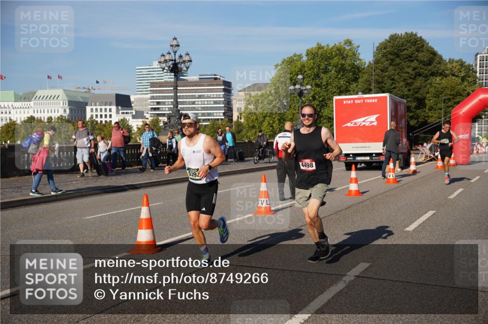 07.09.2025 - BARMER Alsterlauf Yannick Fuchs http://msf.ph/oto/8749266 07.09.2025 09:33:55 Laufen 44, 539, 4498 meine-sportfotos.de