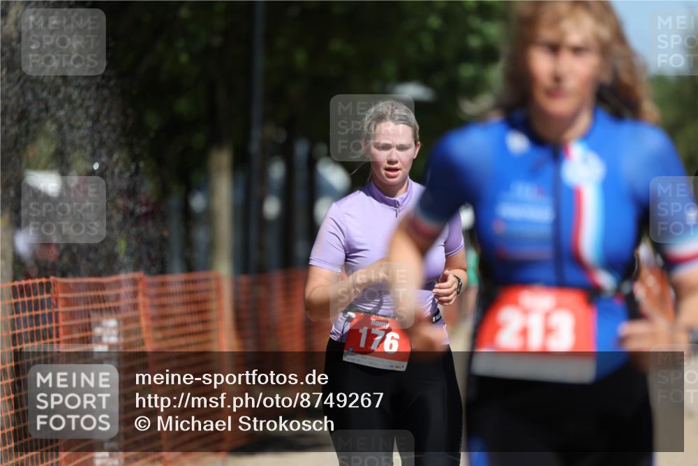 07.09.2025 - 19. Norderstedt Triathlon Michael Strokosch http://msf.ph/oto/8749267 07.09.2025 12:41:19 Laufen 176, 213, 767, 1296 meine-sportfotos.de