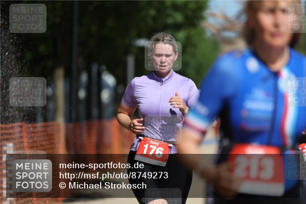 07.09.2025 - 19. Norderstedt Triathlon Michael Strokosch http://msf.ph/oto/8749273 07.09.2025 12:41:20 Laufen 176, 213, 767, 1296 meine-sportfotos.de