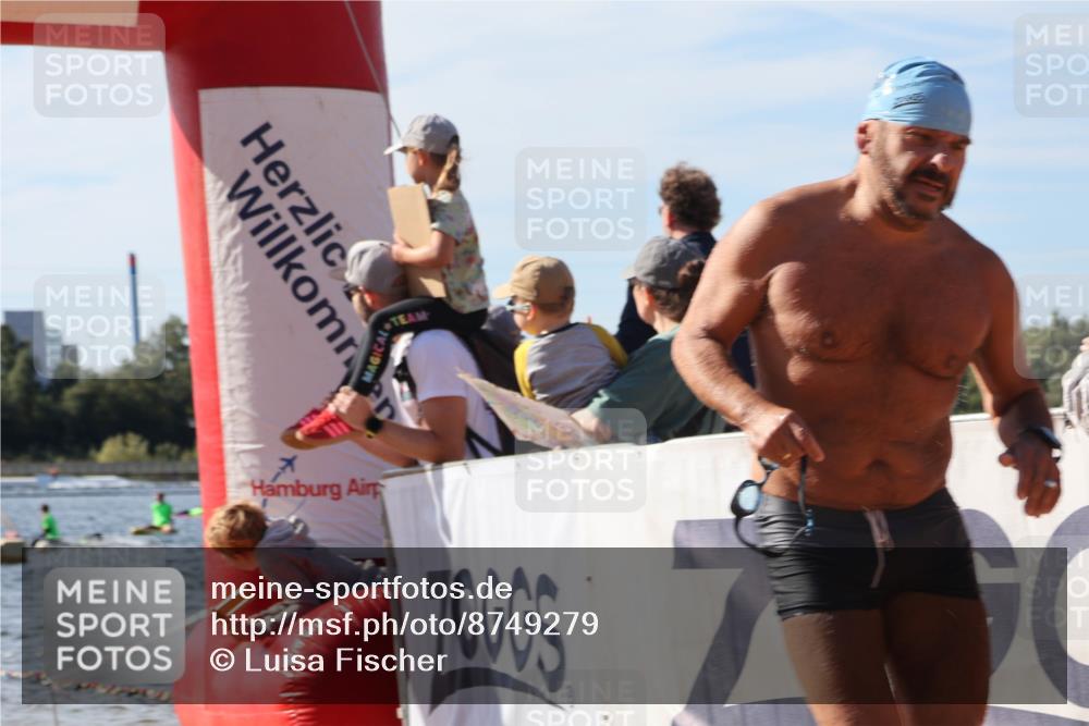 07.09.2025 - 19. Norderstedt Triathlon Luisa Fischer http://msf.ph/oto/8749279 07.09.2025 10:56:21 Schwimmen 203, 760, 1194, 1206, 1308, 1314 meine-sportfotos.de
