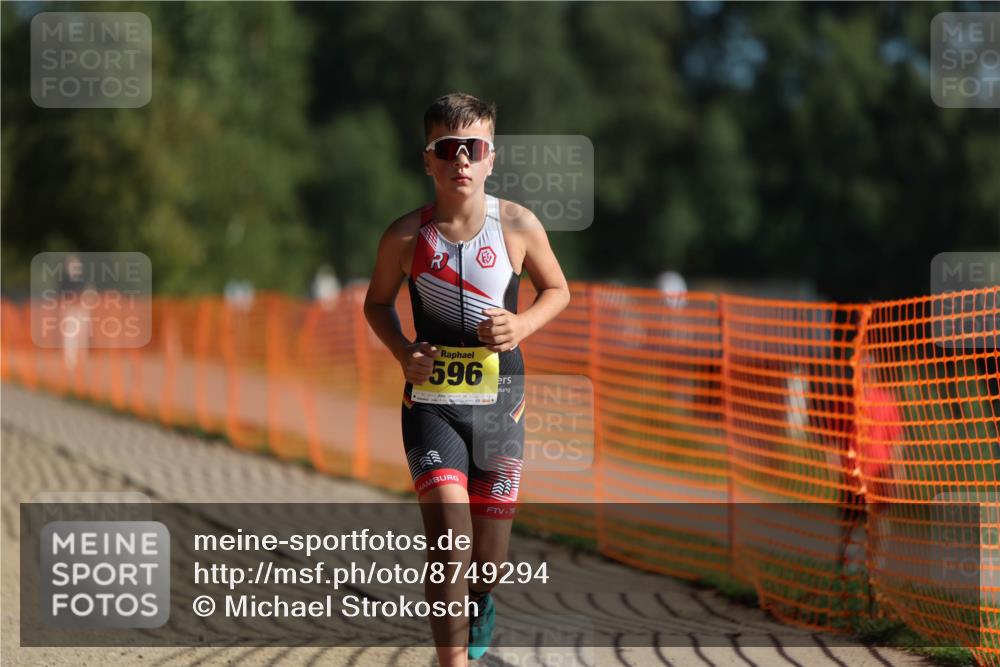 07.09.2025 - 19. Norderstedt Triathlon Michael Strokosch http://msf.ph/oto/8749294 07.09.2025 09:48:38 Laufen 596 meine-sportfotos.de