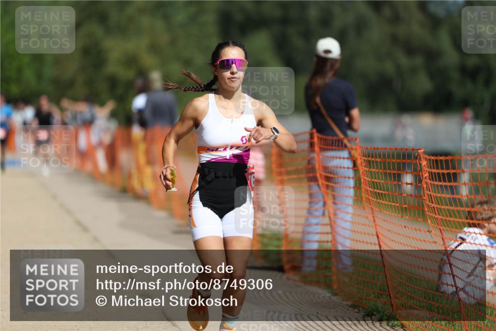 07.09.2025 - 19. Norderstedt Triathlon Michael Strokosch http://msf.ph/oto/8749306 07.09.2025 12:41:24 Laufen 176, 767, 1296 meine-sportfotos.de
