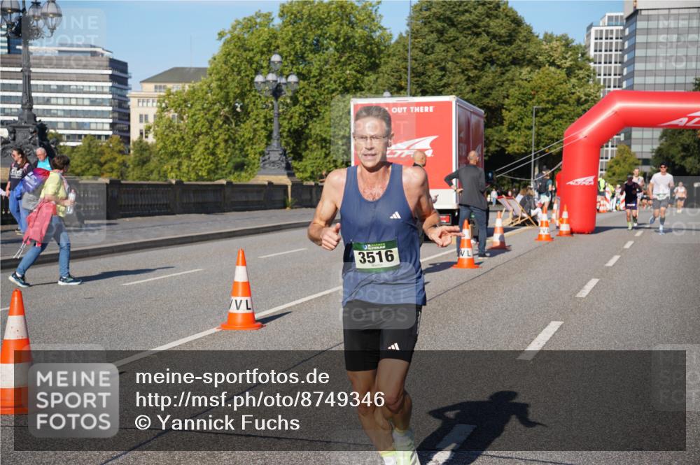 07.09.2025 - BARMER Alsterlauf Yannick Fuchs http://msf.ph/oto/8749346 07.09.2025 09:34:00 Laufen 3516 meine-sportfotos.de