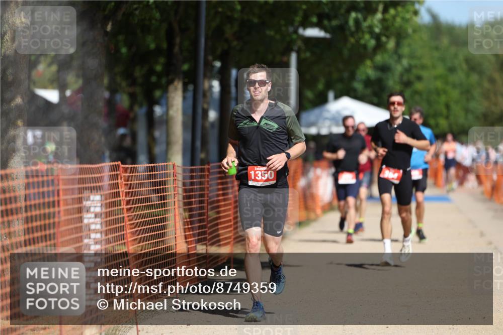 07.09.2025 - 19. Norderstedt Triathlon Michael Strokosch http://msf.ph/oto/8749359 07.09.2025 12:41:32 Laufen 164, 287, 846, 1350 meine-sportfotos.de