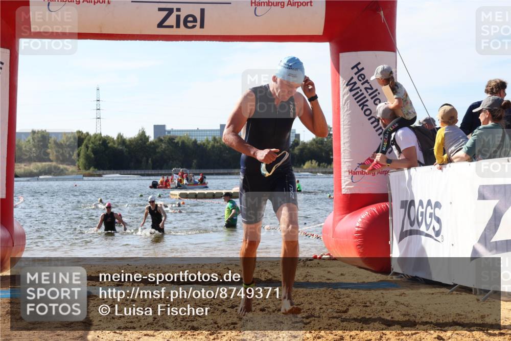 07.09.2025 - 19. Norderstedt Triathlon Luisa Fischer http://msf.ph/oto/8749371 07.09.2025 10:56:53 Schwimmen 296, 1152, 1279, 1395 meine-sportfotos.de