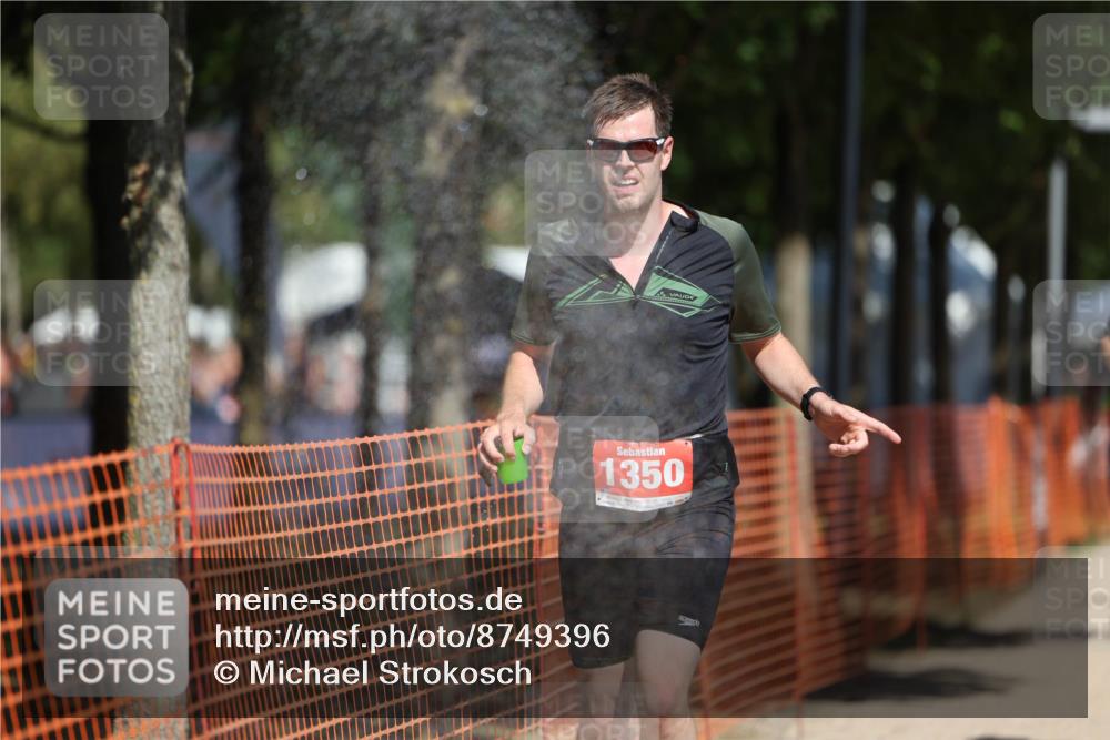 07.09.2025 - 19. Norderstedt Triathlon Michael Strokosch http://msf.ph/oto/8749396 07.09.2025 12:41:34 Laufen 164, 287, 823, 846, 1350 meine-sportfotos.de