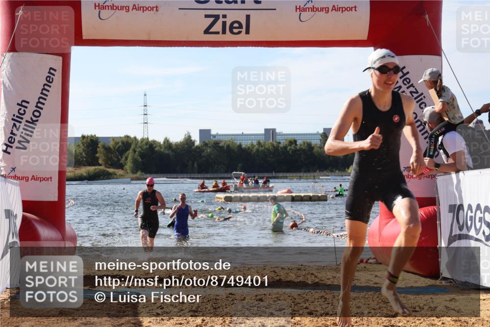 07.09.2025 - 19. Norderstedt Triathlon Luisa Fischer http://msf.ph/oto/8749401 07.09.2025 10:57:00 Schwimmen 296, 1152, 1279, 1394, 1395 meine-sportfotos.de