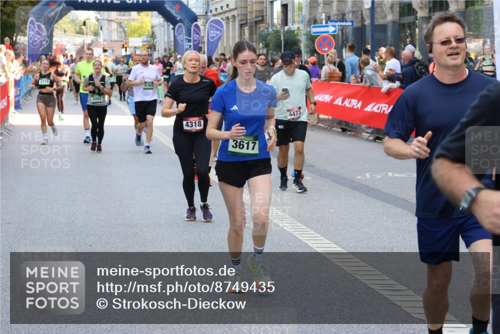 07.09.2025 - BARMER Alsterlauf Strokosch-Dieckow http://msf.ph/oto/8749435 07.09.2025 10:15:59 Ziel 2431, 2473, 2638, 2849, 3061, 3127, 3429, 3430, 3582, 3903, 4047, 4070, 5360, 5362, 5676, 5737, 5756, 6065, 6110, 6247, 8018, 8313, 8468 meine-sportfotos.de