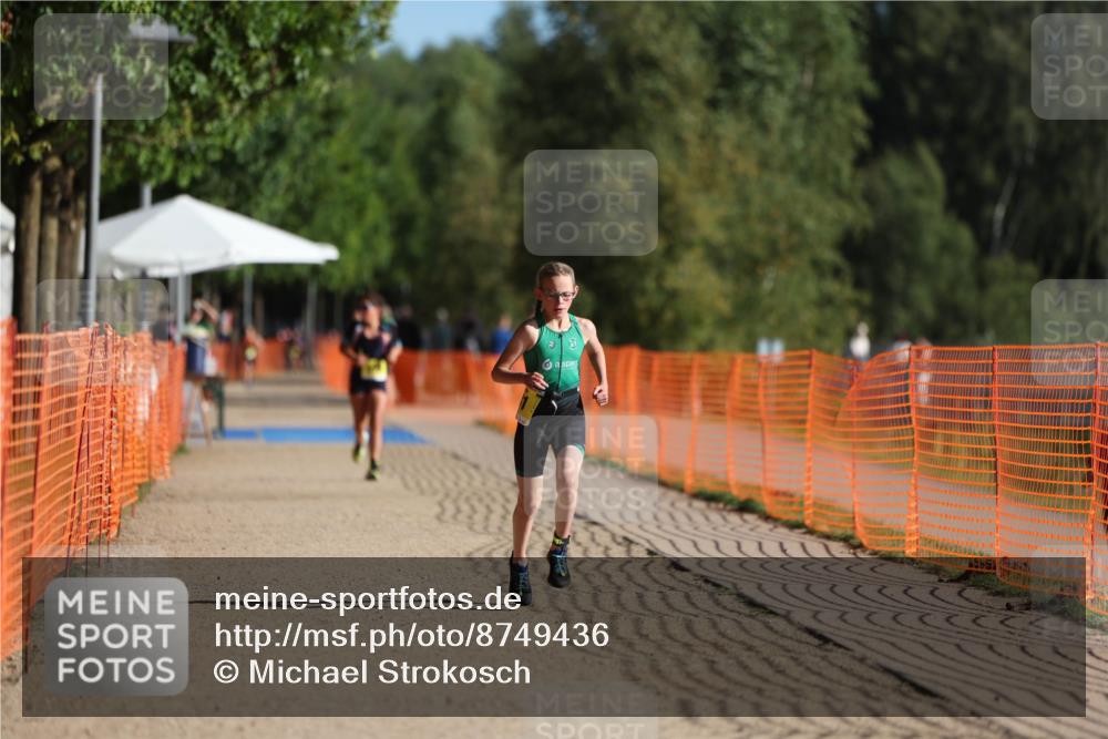07.09.2025 - 19. Norderstedt Triathlon Michael Strokosch http://msf.ph/oto/8749436 07.09.2025 09:49:02 Laufen 560, 581 meine-sportfotos.de