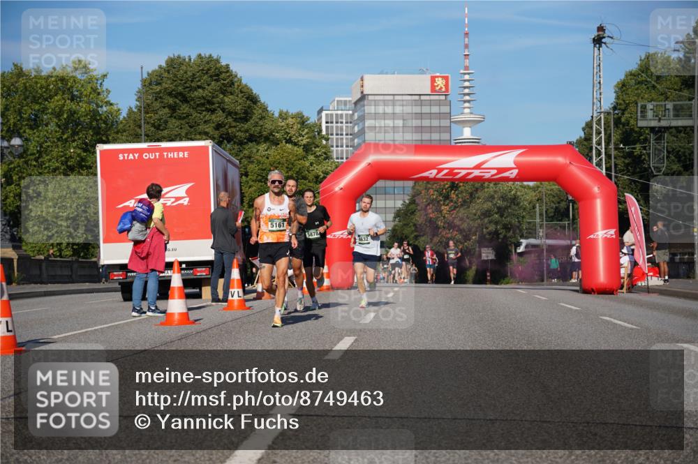 07.09.2025 - BARMER Alsterlauf Yannick Fuchs http://msf.ph/oto/8749463 07.09.2025 09:34:16 Laufen 5161, 5878, 4632 meine-sportfotos.de