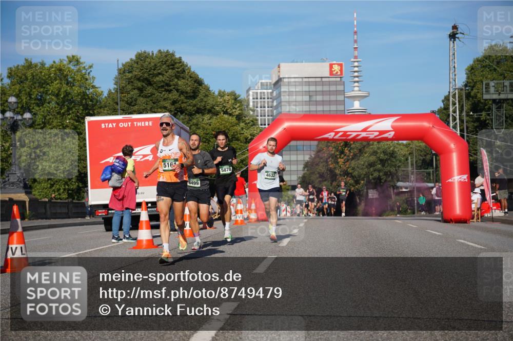 07.09.2025 - BARMER Alsterlauf Yannick Fuchs http://msf.ph/oto/8749479 07.09.2025 09:34:17 Laufen 516, 8499, 5878, 4632 meine-sportfotos.de