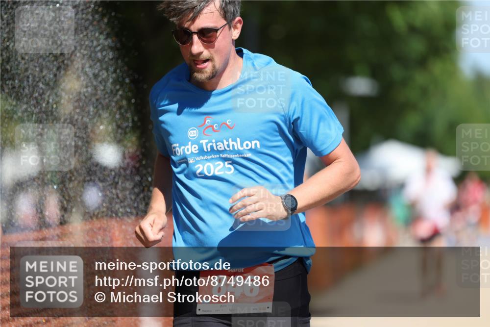07.09.2025 - 19. Norderstedt Triathlon Michael Strokosch http://msf.ph/oto/8749486 07.09.2025 12:41:40 Laufen 164, 287, 823, 846, 1309 meine-sportfotos.de