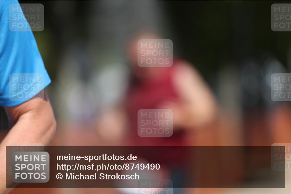 07.09.2025 - 19. Norderstedt Triathlon Michael Strokosch http://msf.ph/oto/8749490 07.09.2025 12:41:41 Laufen 287, 823, 846, 1309 meine-sportfotos.de