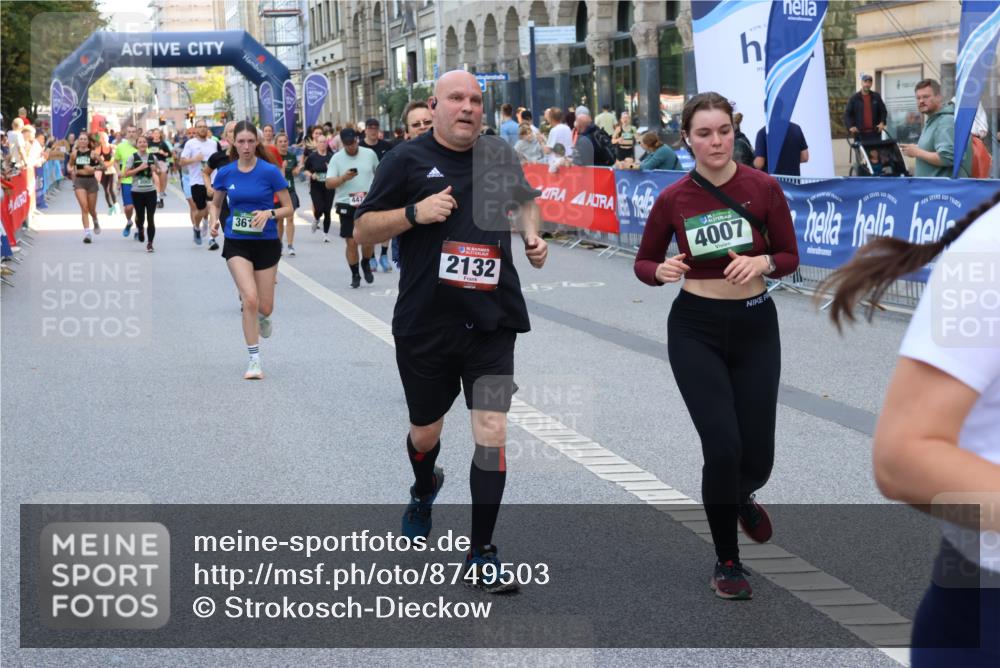 07.09.2025 - BARMER Alsterlauf Strokosch-Dieckow http://msf.ph/oto/8749503 07.09.2025 10:15:57 Ziel 2431, 2473, 2638, 2849, 3061, 3127, 3429, 3430, 3582, 3648, 3649, 3903, 4047, 4070, 5360, 5362, 5676, 5737, 5756, 6065, 6247, 8018, 8313, 8468 meine-sportfotos.de