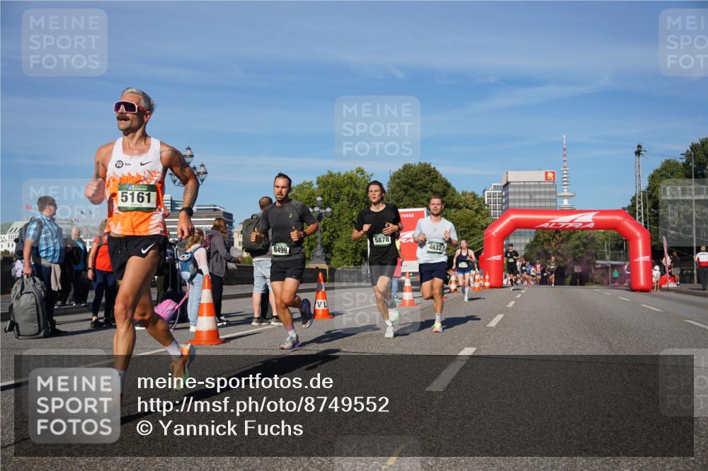07.09.2025 - BARMER Alsterlauf Yannick Fuchs http://msf.ph/oto/8749552 07.09.2025 09:34:19 Laufen 5161, 8499, 5878, 4632 meine-sportfotos.de