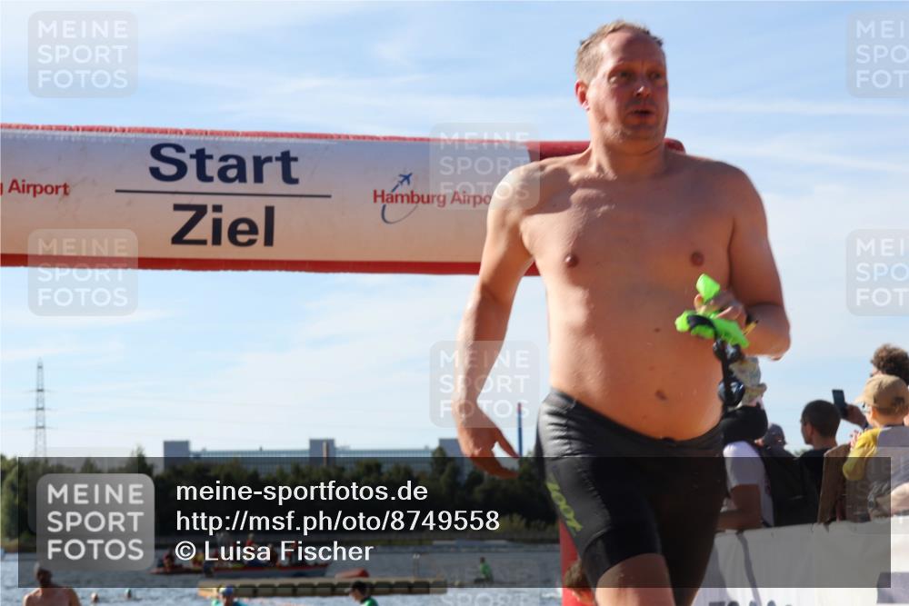 07.09.2025 - 19. Norderstedt Triathlon Luisa Fischer http://msf.ph/oto/8749558 07.09.2025 10:57:26 Schwimmen 1161, 1218, 1253 meine-sportfotos.de