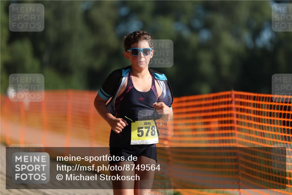 07.09.2025 - 19. Norderstedt Triathlon Michael Strokosch http://msf.ph/oto/8749564 07.09.2025 09:49:15 Laufen 578 meine-sportfotos.de