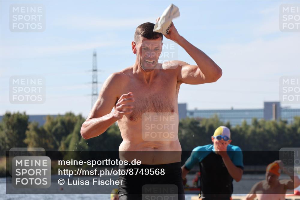 07.09.2025 - 19. Norderstedt Triathlon Luisa Fischer http://msf.ph/oto/8749568 07.09.2025 10:57:33 Schwimmen 185, 300, 862, 1161, 1253, 1278, 1323 meine-sportfotos.de