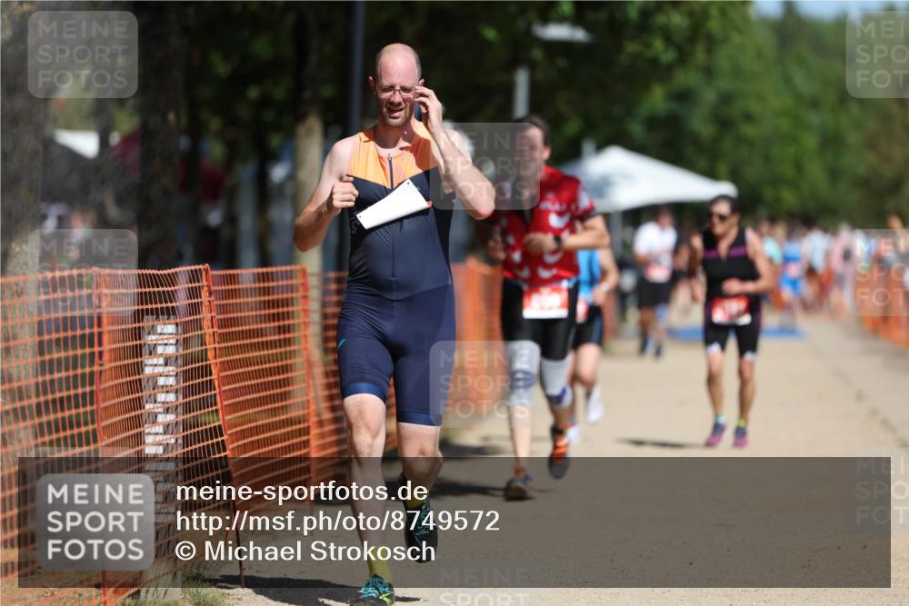 07.09.2025 - 19. Norderstedt Triathlon Michael Strokosch http://msf.ph/oto/8749572 07.09.2025 12:41:55 Laufen 756, 800, 1243, 1327 meine-sportfotos.de