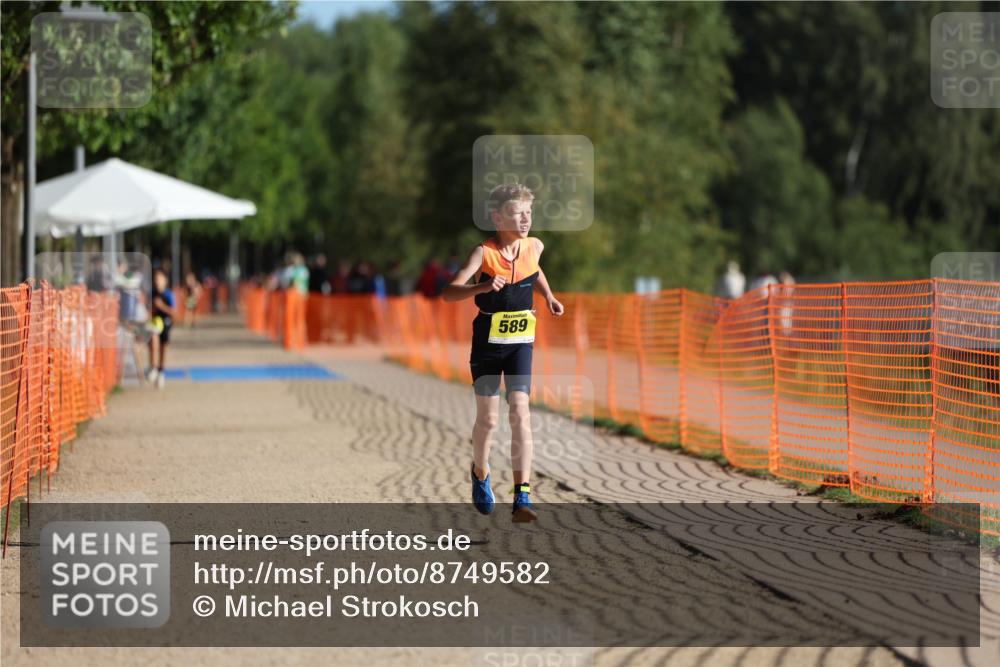 07.09.2025 - 19. Norderstedt Triathlon Michael Strokosch http://msf.ph/oto/8749582 07.09.2025 09:49:38 Laufen 589 meine-sportfotos.de