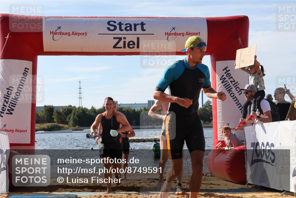 07.09.2025 - 19. Norderstedt Triathlon Luisa Fischer http://msf.ph/oto/8749591 07.09.2025 10:57:37 Schwimmen 185, 300, 806, 862, 1278, 1323 meine-sportfotos.de