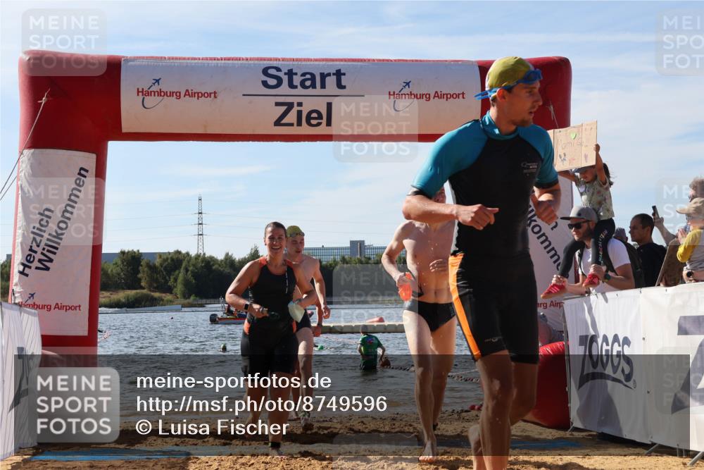 07.09.2025 - 19. Norderstedt Triathlon Luisa Fischer http://msf.ph/oto/8749596 07.09.2025 10:57:37 Schwimmen 185, 300, 806, 862, 1278, 1323 meine-sportfotos.de