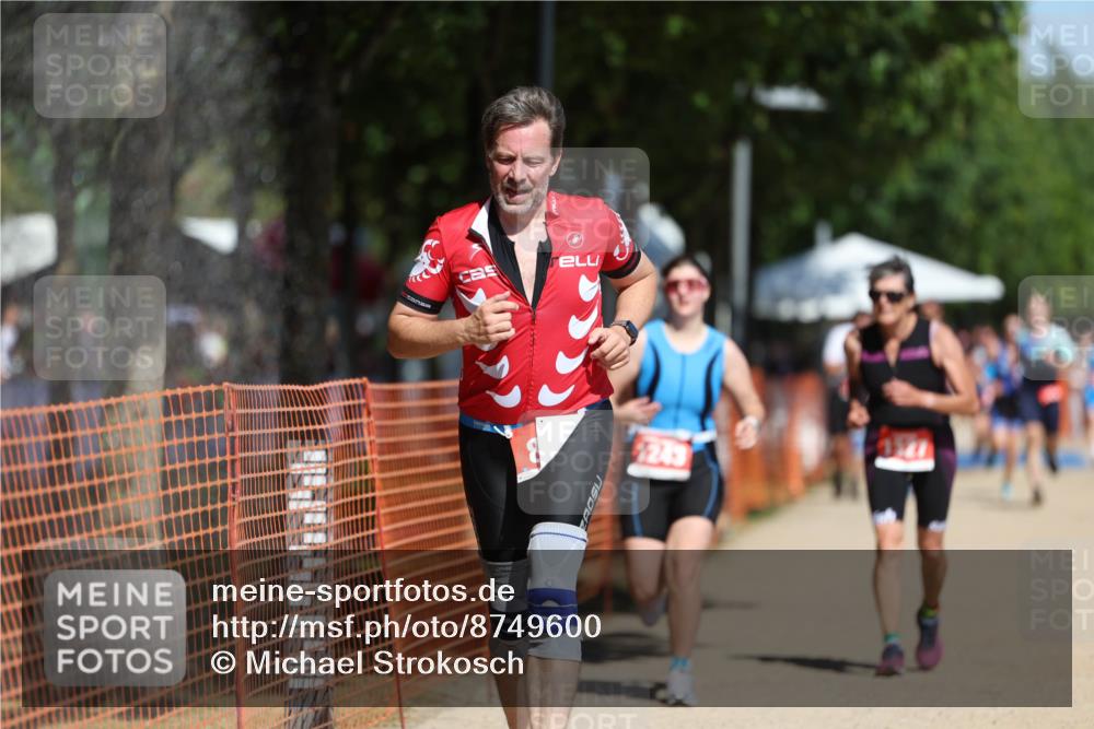 07.09.2025 - 19. Norderstedt Triathlon Michael Strokosch http://msf.ph/oto/8749600 07.09.2025 12:41:58 Laufen 756, 800, 1243, 1327 meine-sportfotos.de