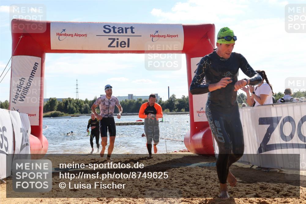 07.09.2025 - 19. Norderstedt Triathlon Luisa Fischer http://msf.ph/oto/8749625 07.09.2025 15:11:32 Schwimmen 376, 378, 924, 931, 1407, 1444, 1455 meine-sportfotos.de