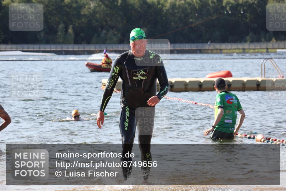 07.09.2025 - 19. Norderstedt Triathlon Luisa Fischer http://msf.ph/oto/8749656 07.09.2025 10:58:03 Schwimmen 710 meine-sportfotos.de