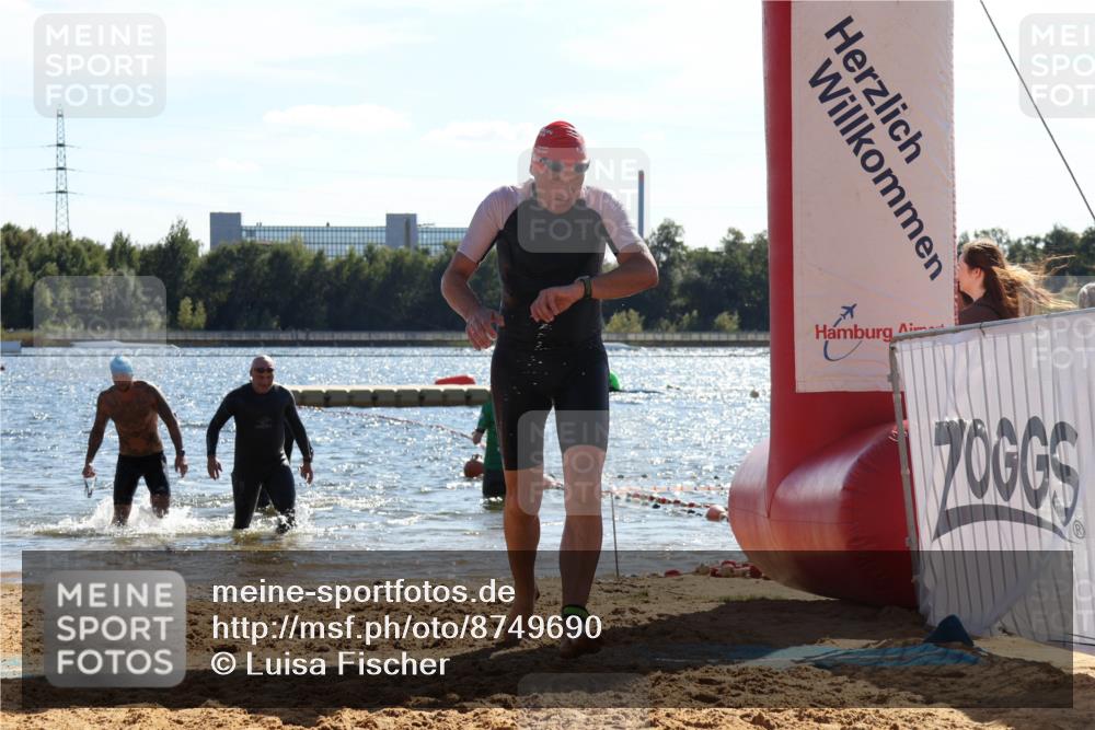 07.09.2025 - 19. Norderstedt Triathlon Luisa Fischer http://msf.ph/oto/8749690 07.09.2025 15:11:47 Schwimmen 432, 925, 1455 meine-sportfotos.de
