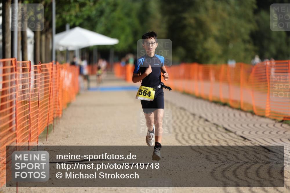 07.09.2025 - 19. Norderstedt Triathlon Michael Strokosch http://msf.ph/oto/8749748 07.09.2025 09:49:54 Laufen 564 meine-sportfotos.de